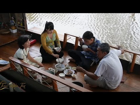 Video KIẾM ĂN NGOÀI ĐỒNG Cả Nhà Được Bữa Cơm Mát Lành • Toàn... - youtube