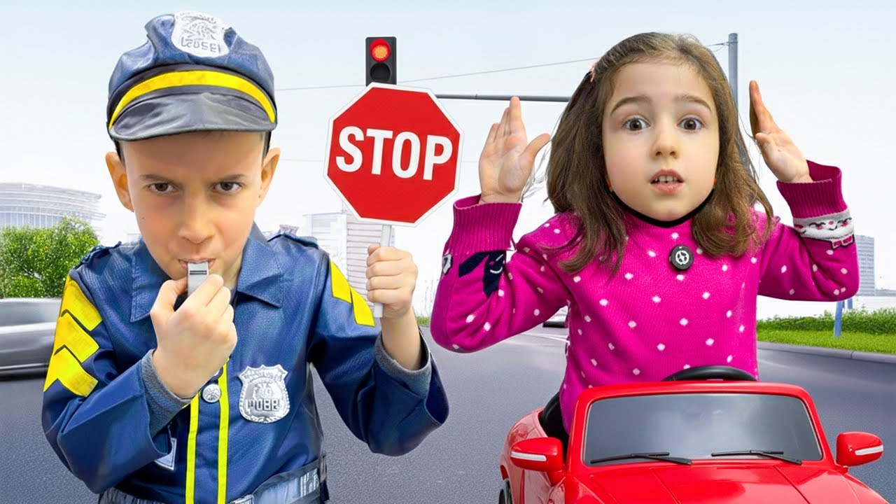 شرطي المرور خالف فرح 👮‍♂️ لأنها نسيت الكلمات السحرية 🪄