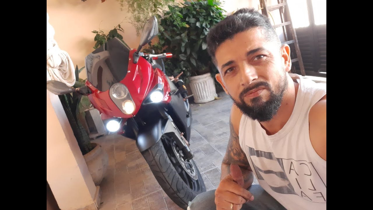 Instalando farol auxiliar na Comet GTR 250