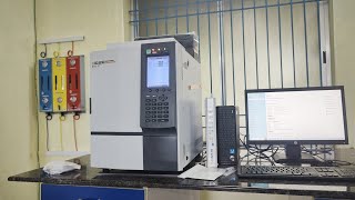 How to use Gas Chromatography ? | Complete Operation Tutorial | Coulmn Fitting | Shimadzu Gc-2014C