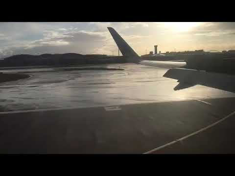 amazing-flight-video!-view-from-the-aircraft---london-airport-aircraft-landing