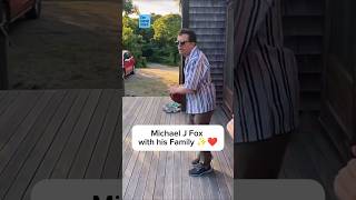 Michael J Fox Spotted Playing Ball with his family ✨🤩 #michaeljfox