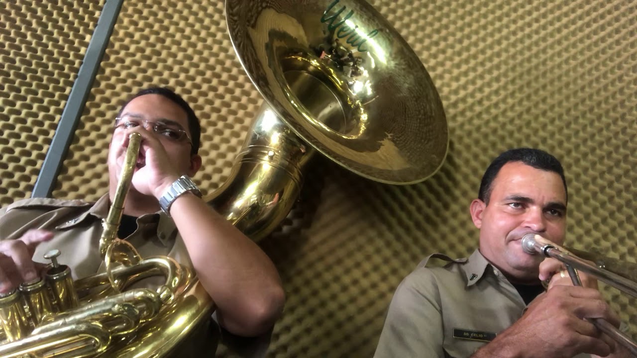 Dobrado Mato Grosso - Sd. Freitas (Tuba Bb) e Sd. Célio (Trombone)