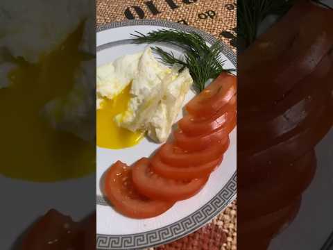 #яичница #яичницаспомидорами #необычнаяеда