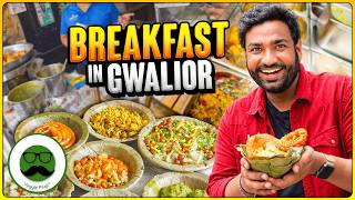 Breakfast Gwalior Food Tour Part 1 | Panwadi Poha, Shri Ram Kachori, Bahadura Ladoo | Veggie Paaji