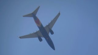 Southwest Airlines Boeing 737-7H4 (WN2745, N295WN) landing to ISP Airport over my house from BWI