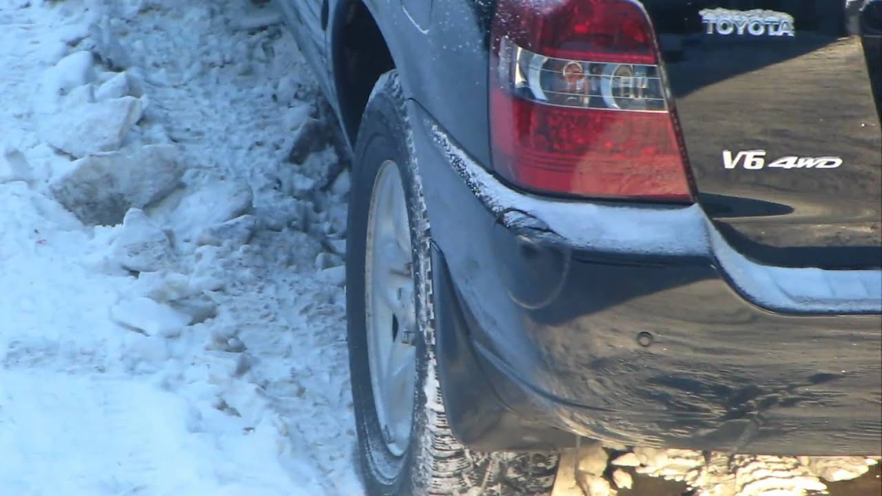 Дыра на бампере, потертость заднего фонаря - YouTube