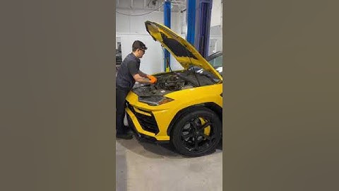 How to do an oil change on a Lamborghini Urus