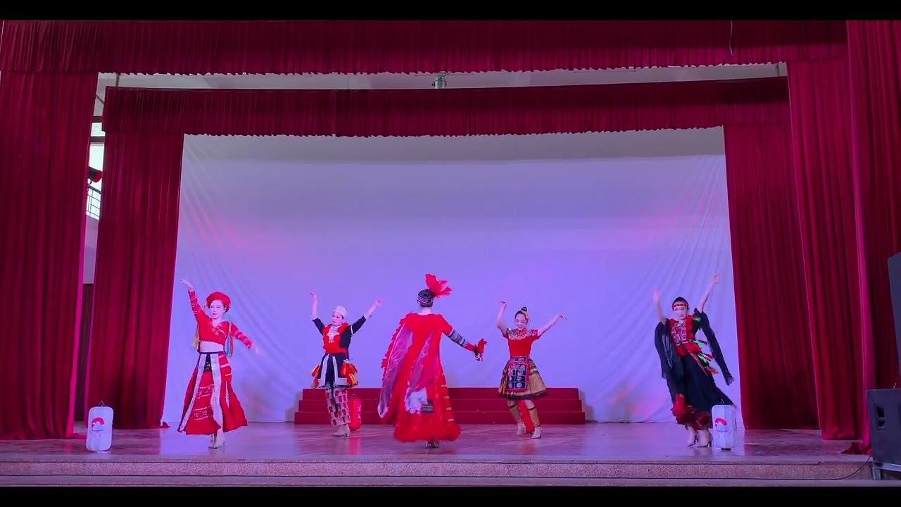 Gái tuyên - bản cacnavar