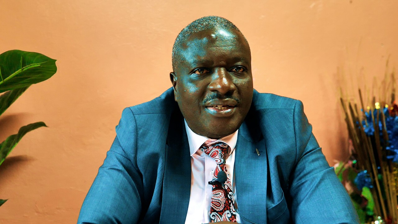 Umukuru w'Igihugu Evariste Ndayishimiye na SOPEBU vyabananiye: Faustin Ndikumana batange imihoho