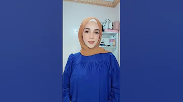 ألوان تناسب اللون الأزرق ملكي Hijab تنسيقات حجاب Explore 