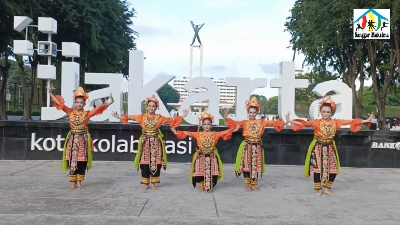 Tari Kembang Kemayoran by Sanggar Maksima