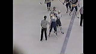 Basil McRae vs Ken Baumgartner - Dec 1, 1993