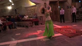 ШОУ «ТУРЕЦКАЯ НОЧЬ». ТАНЕЦ ЖИВОТА (Belly dance. Turkish Night in Cappadocia. Turkey) 01