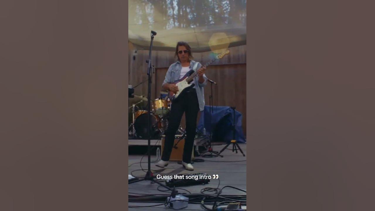 Guess that song intro 👀