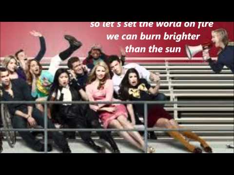 Glee Cast We are young video/lyrics