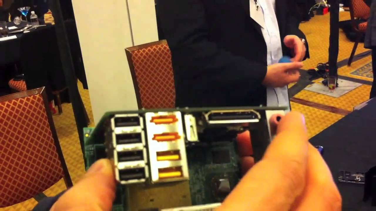 Computer miniaturizzato : piccola grande novità al CES 2011