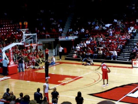 Jeremy Evans Dunks Over Ray Harper