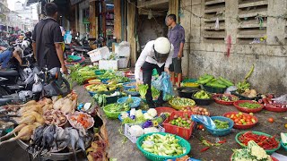 Cambodian Evening Street Market  Fresh Seafood, Fresh Vegetable, Pork & More Food In Market