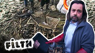 Lovely Day at a British Beach | Filth Fighters | FULL EPISODE | Filth