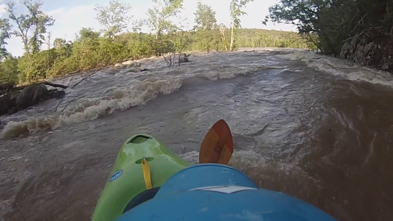 Whitewater Kayaking Lower Haw River at Floodstage April 26, 2017