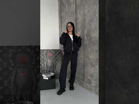 Жіночий спортивний костюм із тринитки худі на блискавці та штани рівні з затяжками знизу, розміри S, M, L., видео 1