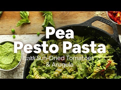 Pea Pesto Pasta with Sun-Dried Tomatoes & Arugula | Minimalist Baker