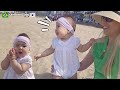 Baby lia steps on the sand of the korean beach for the first time