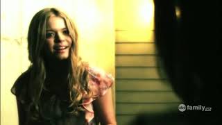 Girls Try On Clothes And Blind Jenna Marshall - Pretty Little Liars 1X02 Scene