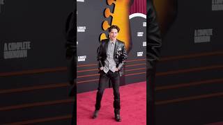We must be knockin on heavens door because #TimothéeChalamet has arrived to the carpet. #shorts