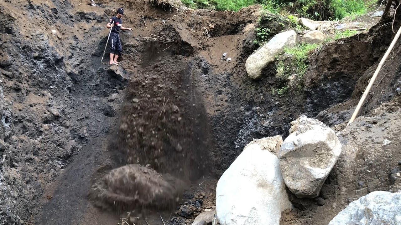 I helped them drop the rocks - YouTube
