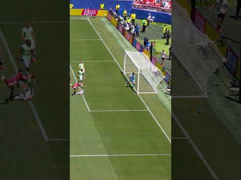 An equalizer for the history books. ⚽🇶🇦#FIFAWorldCupOnYT