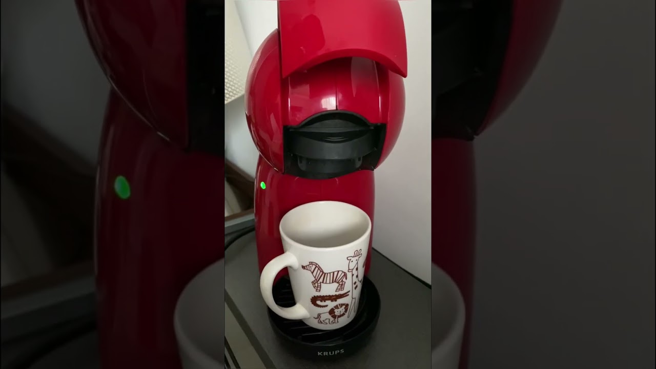 Preparing coffee with Dolce Gusto Refill Capsule ☕️