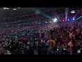 kid takes the most awkward selfie with justin timberlake at super bowl 52 halftime