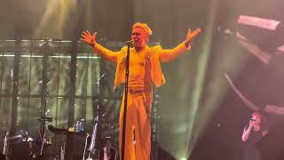 Robbie Williams - Feel (Britpop Tour Amsterdam 22.06.2025)