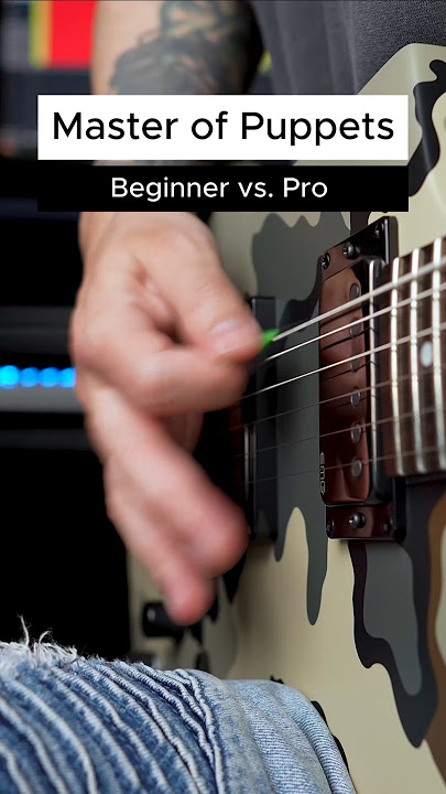 Beginner vs. Pro: Master of Puppets - how would you play it? 🎸🤘🏻 #metal