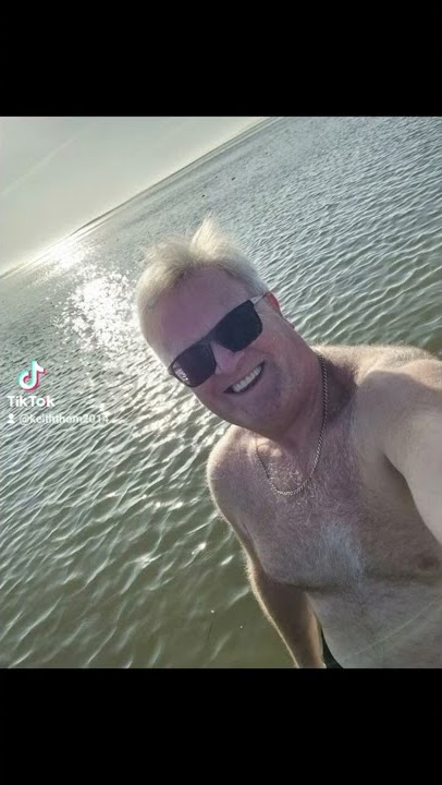 Stay hydrated and there are no limits to what you can do this summer #ostomyawareness