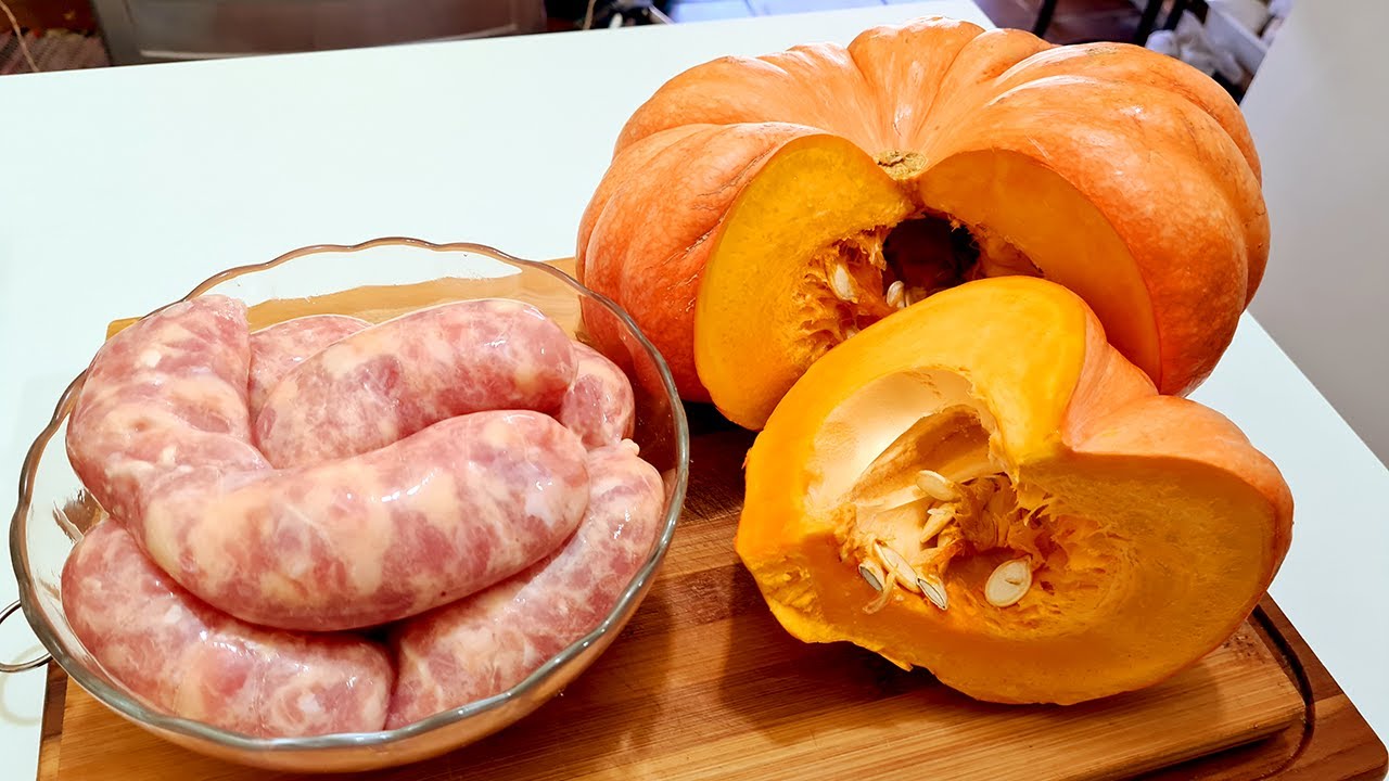 Fiquei sem o que falar   !!!  Abobora Moranga e linguiça ?   porque não fiz antes delicia