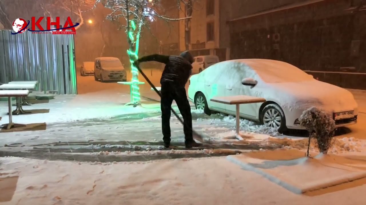 Yoğun kar yağışı - Kars 13 Nisan 2022