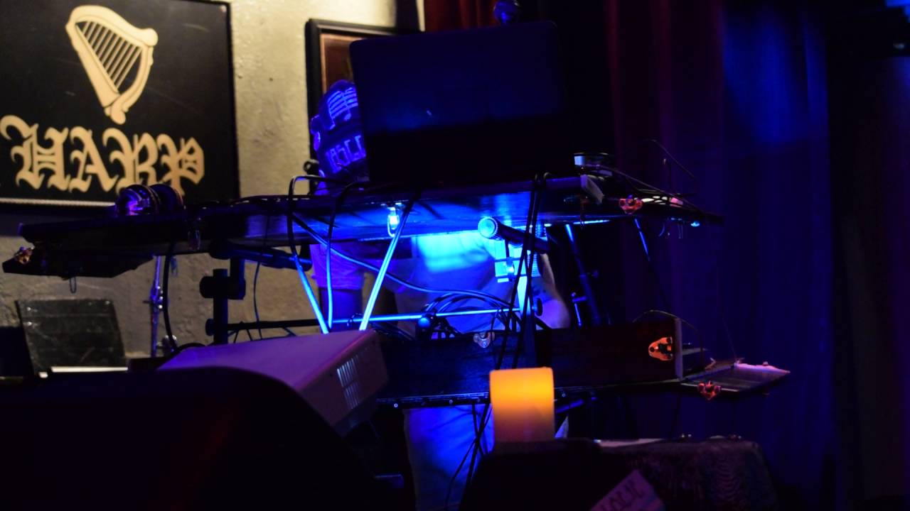 185668232 - Live @ The Crown & Harp - Dallas, TX