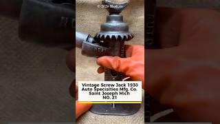 How does a 1930's screw jack work? #youtube #mechanical #ford #automobile #vintage #oldtools #funny