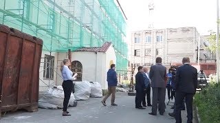 Сразу в 20 многоквартирных домах Магадана идёт капитальный ремонт Сразу в 20 многоквартирных домах Магадана идёт капитальный ремонт