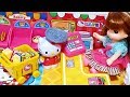 Hello Kitty bag house and Mini Store toys playing with surprise eggs