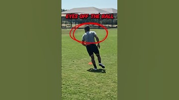 How to CREATE SPACE in Football (Soccer)