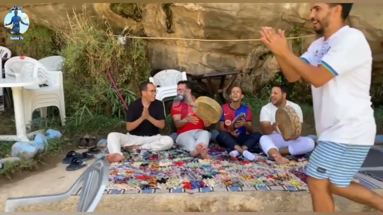 أحيدوس أيت مرغاد في منتزه حرويل عند هشام مرحبا بالجميع Ahidous ait Merghad Amellagou Harwil