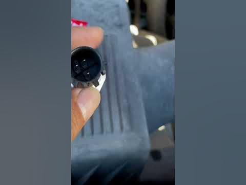 2011 Chevrolet Silverado 5.3L Oil Pressure Sensor - YouTube
