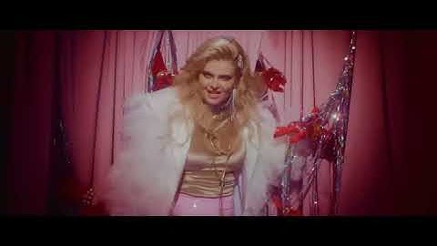 Erika Vikman - Syntisten pöytä (Virallinen musiikkivideo)