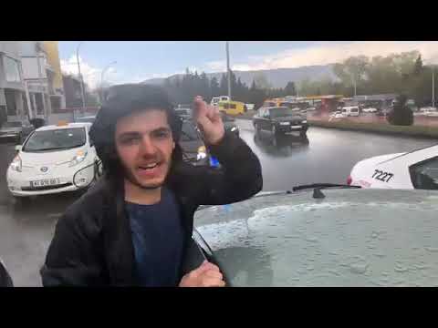 ტაქსისტების აქცია-მსვლელობა აგრალური უნივერსიტეტიდან ივანიშვილის სასახლემდე.