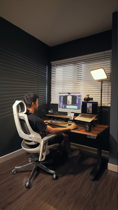 New Editing Desk Setup 🚴🏽🎬📹 #desksetup #creative #editing