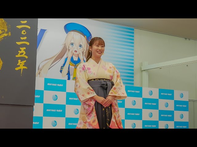 新年から眼福‼今年も超絶美女！フリーアナウンサー・書道家 栗原里奈